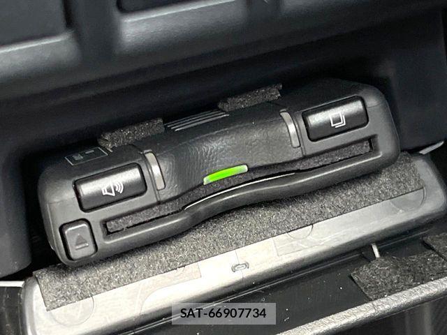 Subaru OUTBACK 2024-11 6907428-5