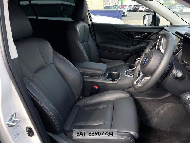 Subaru OUTBACK 2024-11 6907428-7