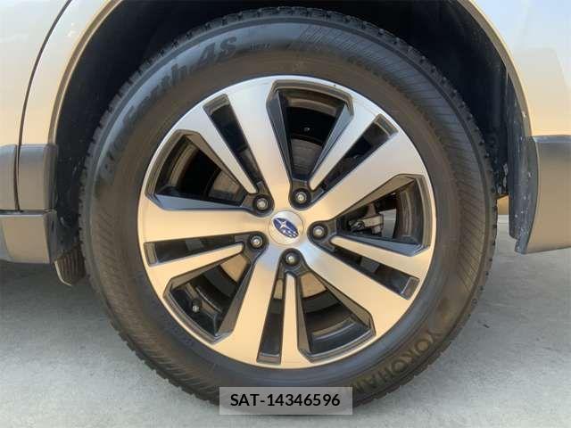Subaru OUTBACK 2017-11 6907443-18