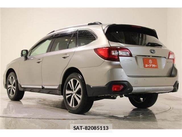 Subaru OUTBACK 2017-10 6907445-10