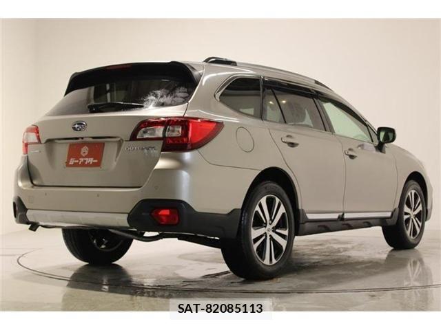 Subaru OUTBACK 2017-10 6907445-12