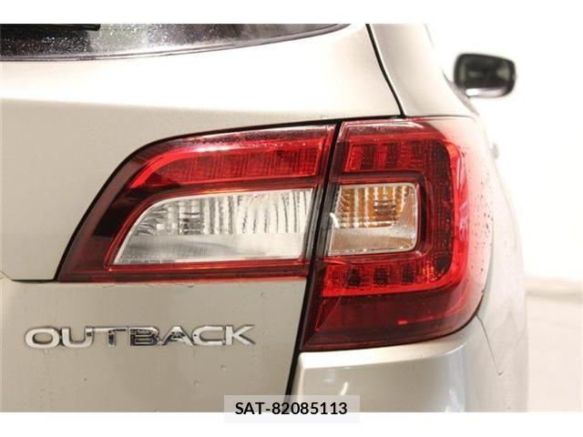 Subaru OUTBACK 2017-10 6907445-18