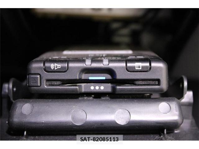 Subaru OUTBACK 2017-10 6907445-5