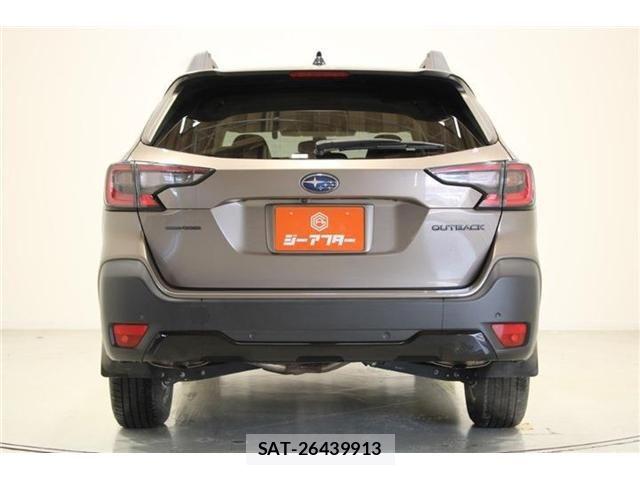 Subaru OUTBACK 2022-04 6907440-12