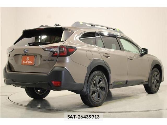 Subaru OUTBACK 2022-04 6907440-13