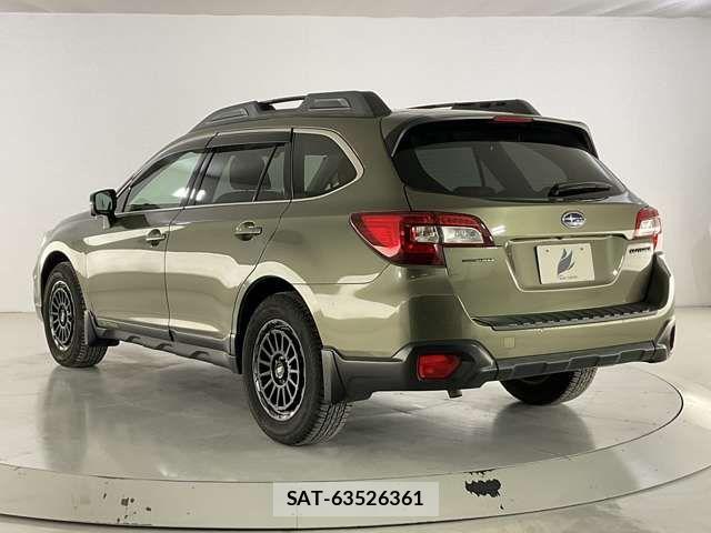Subaru OUTBACK 2019-02 6994840-2