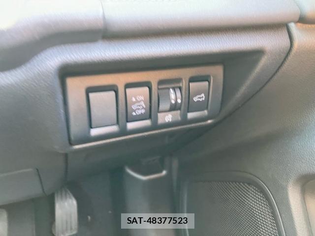 Subaru OUTBACK 2024-10 6994836-19