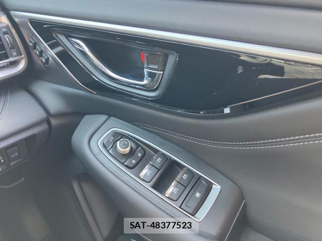 Subaru OUTBACK 2024-10 6994836-20