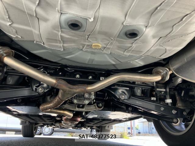 Subaru OUTBACK 2024-10 6994836-5