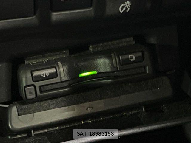 Subaru OUTBACK 2022-08 7020735-5