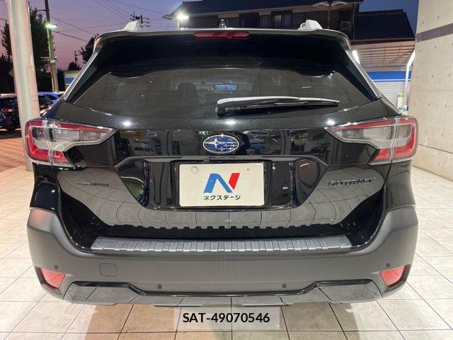 Subaru OUTBACK 2023-09 7020733-14