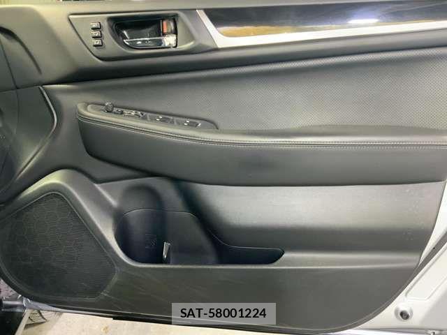 Subaru OUTBACK 2017-11 7020736-13