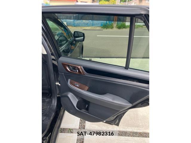Subaru OUTBACK 2016-06 7059186-15