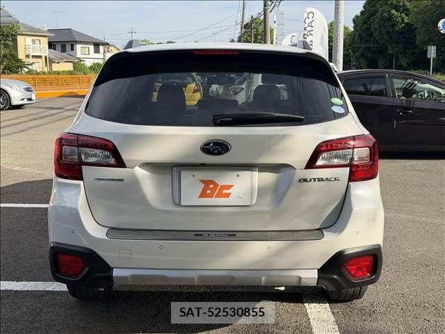 Subaru OUTBACK 2017-10 7059183-22