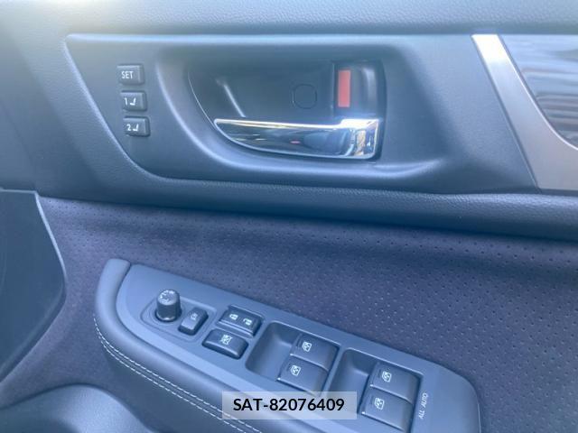Subaru OUTBACK 2016-03 7220715-14