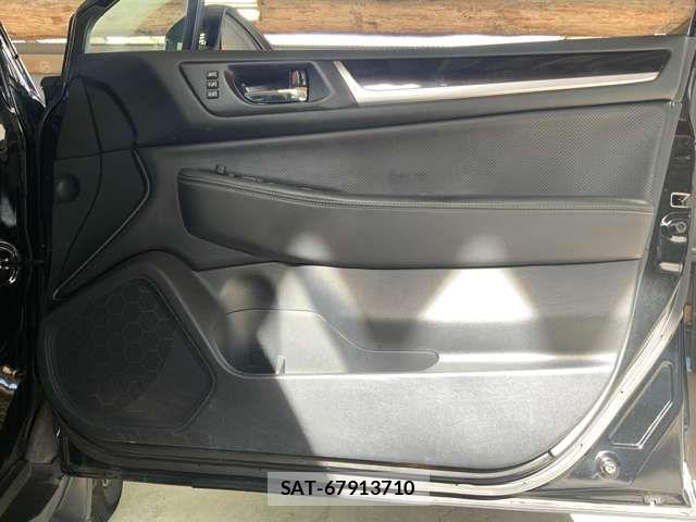 Subaru OUTBACK 2018-09 7220731-13