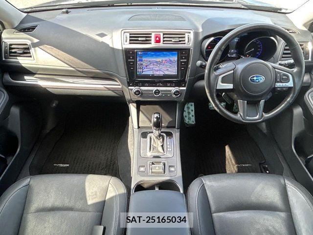 Subaru OUTBACK 2017-03 7220720-1