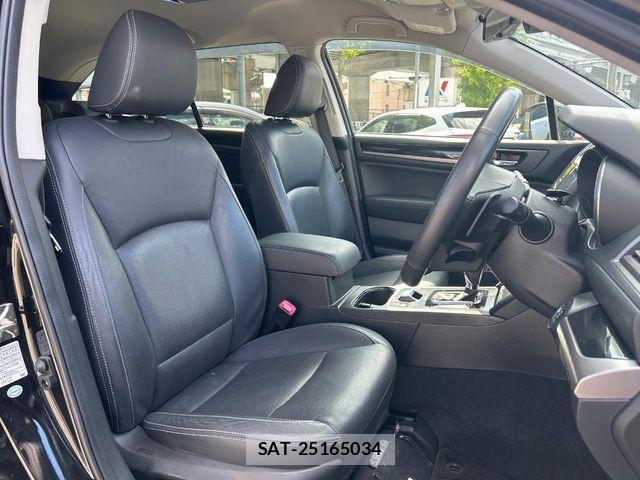 Subaru OUTBACK 2017-03 7220720-2