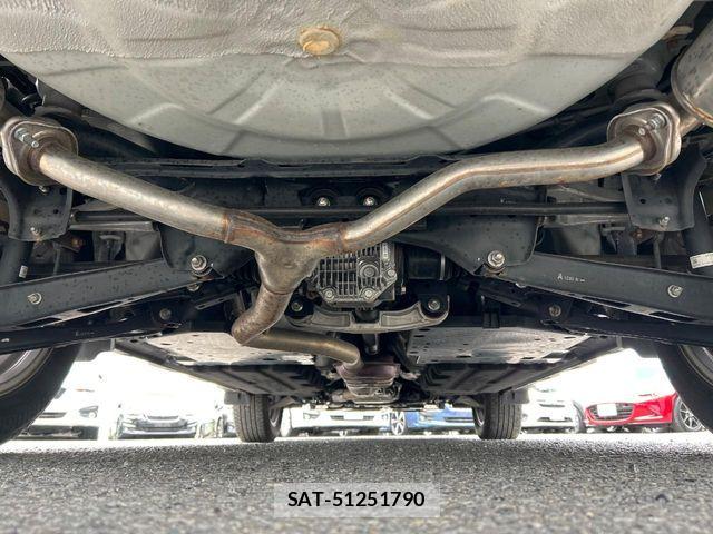 Subaru OUTBACK 2021-12 7220733-18