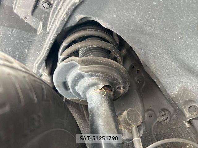 Subaru OUTBACK 2021-12 7220733-19