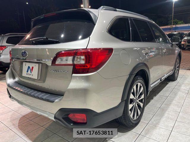 Subaru OUTBACK 2017-03 7220721-16