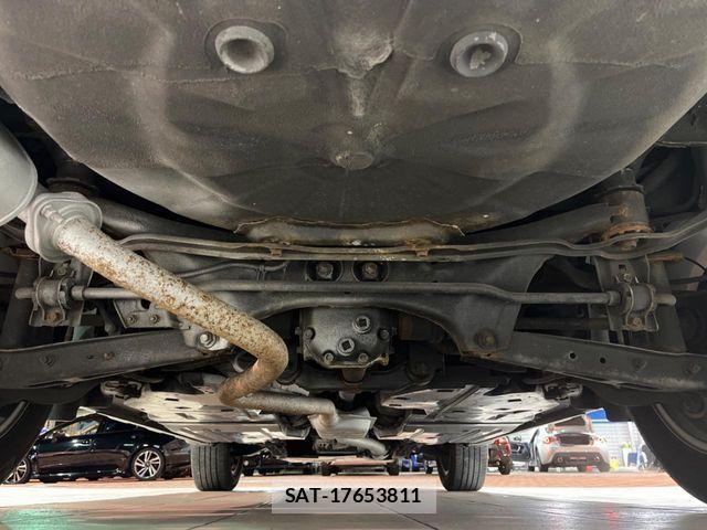 Subaru OUTBACK 2017-03 7220721-18