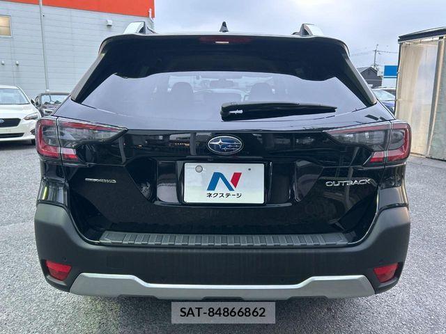 Subaru OUTBACK 2023-03 7220740-16