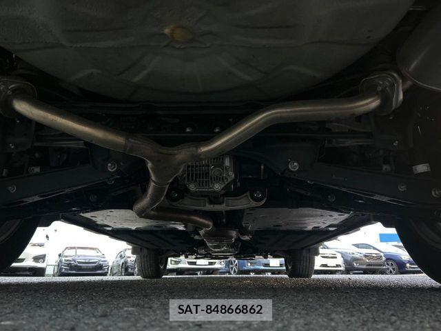 Subaru OUTBACK 2023-03 7220740-18