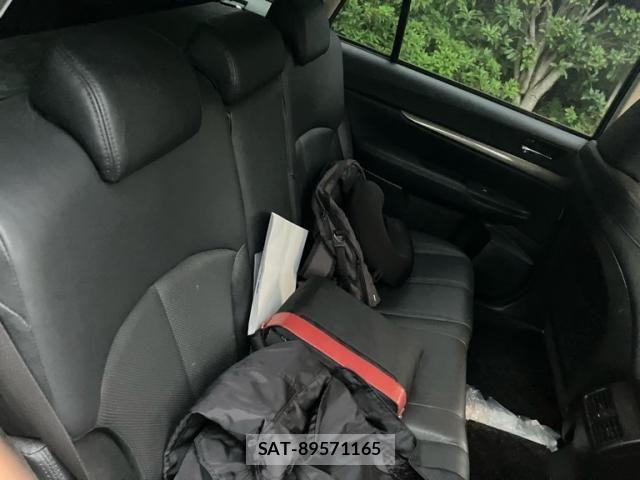 Subaru OUTBACK 2013-08 7220714-11