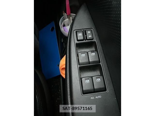Subaru OUTBACK 2013-08 7220714-15