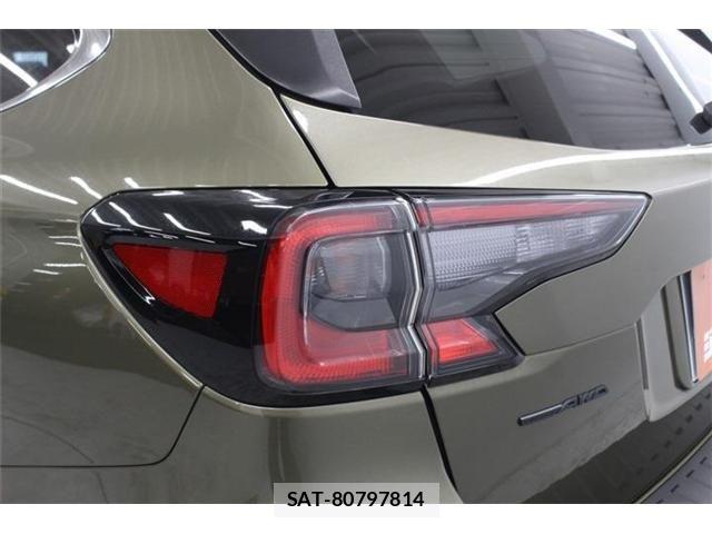 Subaru OUTBACK 2021-12 7220738-17