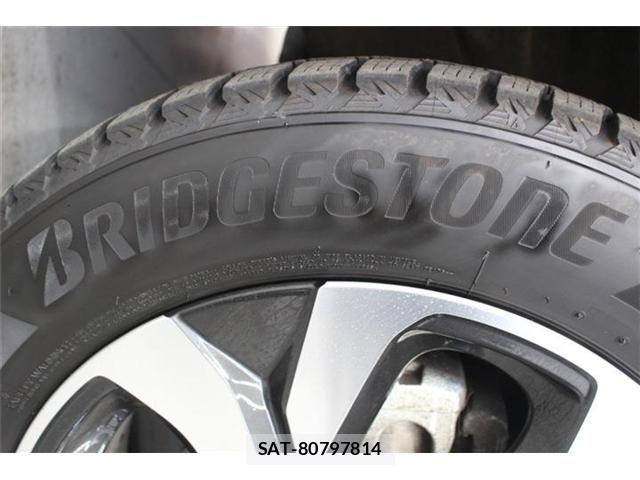 Subaru OUTBACK 2021-12 7220738-20