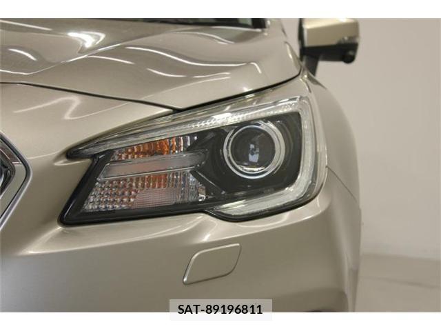 Subaru OUTBACK 2018-03 7220728-15