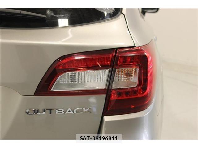 Subaru OUTBACK 2018-03 7220728-18