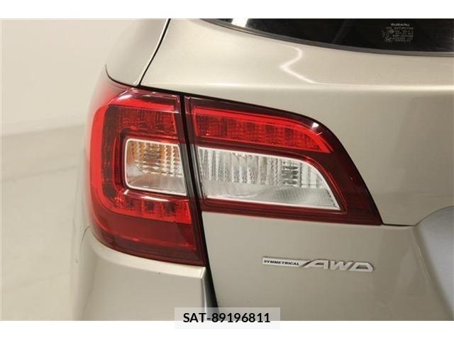Subaru OUTBACK 2018-03 7220728-19