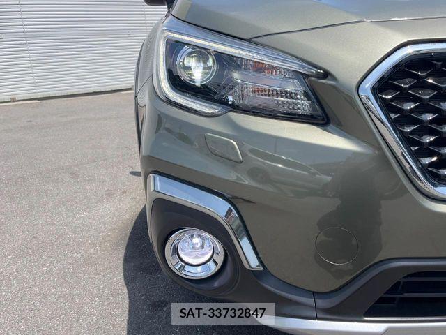 Subaru OUTBACK 2018-03 7220729-13