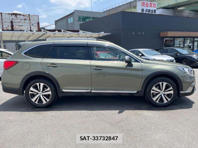 Subaru OUTBACK 2018-03 7220729-17