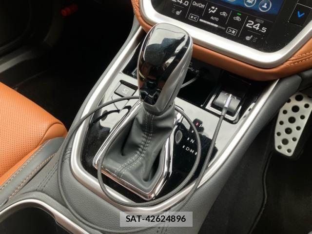 Subaru OUTBACK 2022-09 7220737-13
