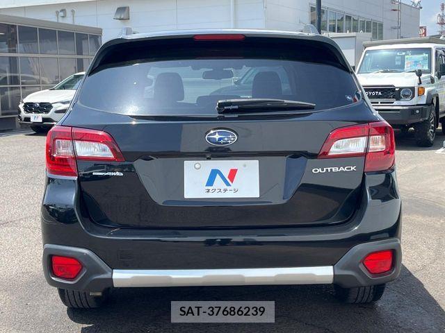 Subaru OUTBACK 2016-04 7220716-13
