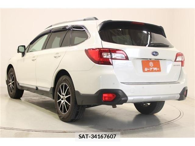 Subaru OUTBACK 2018-03 7220732-9