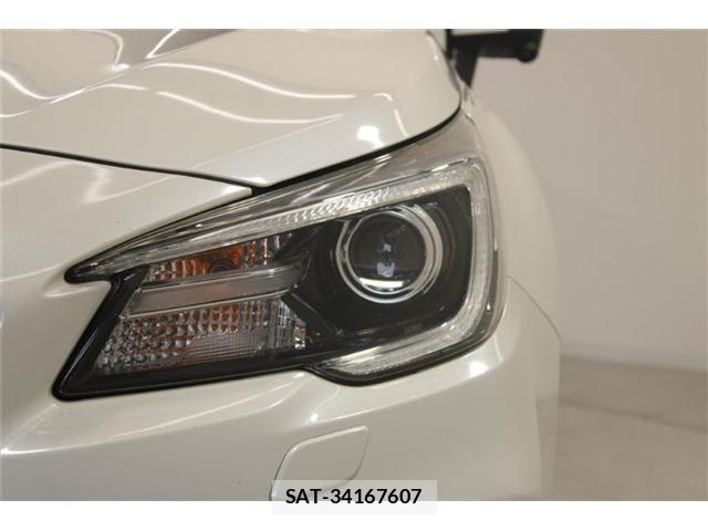 Subaru OUTBACK 2018-03 7220732-14