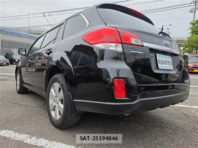 Subaru OUTBACK 2011-09 7251277-18