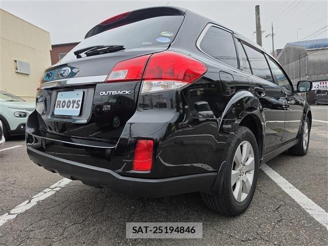 Subaru OUTBACK 2011-09 7251277-1