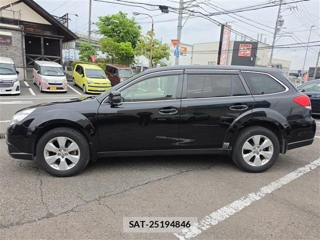 Subaru OUTBACK 2011-09 7251277-19