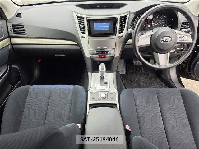 Subaru OUTBACK 2011-09 7251277-2