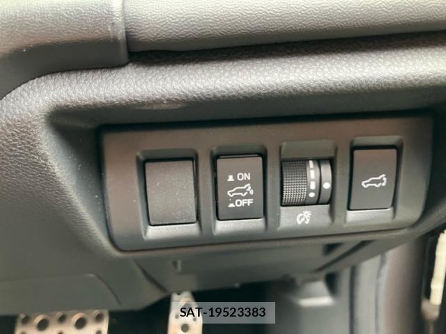 Subaru OUTBACK 2022-02 7251276-15