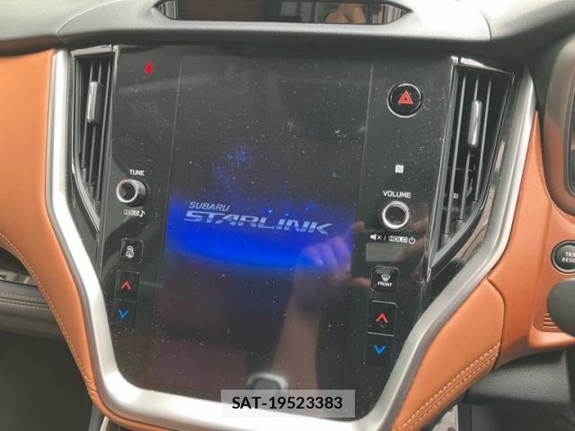 Subaru OUTBACK 2022-02 7251276-18