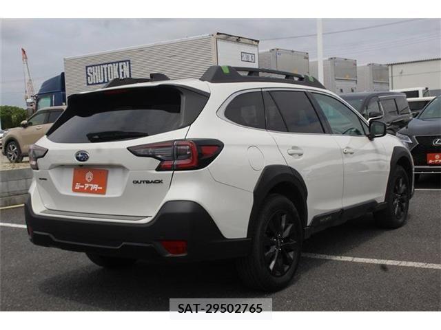Subaru OUTBACK 2024-03 7327930-13