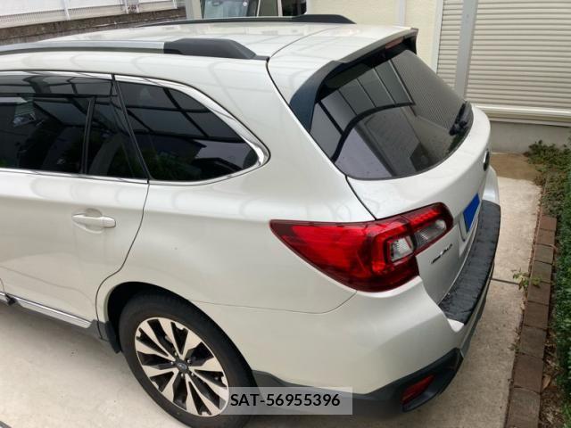 Subaru OUTBACK 2017-07 7327929-1