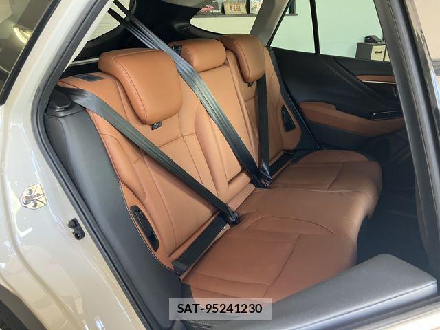 Subaru OUTBACK 2023-06 7327926-10